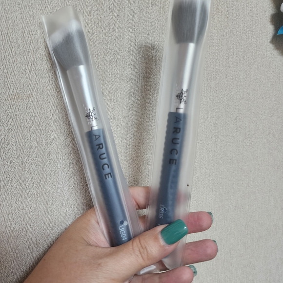 Laruce Makeup Brush Duo Angle LR304 + Duo Fibre LR316 NEW - Picture 5 of 5